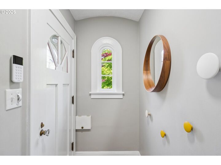 Property Photo: 7703 SE 32nd Ave OR 97202
