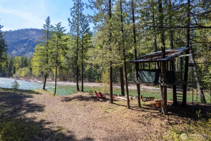 Property Photo:  225 C  Lost River Road  WA 98833 