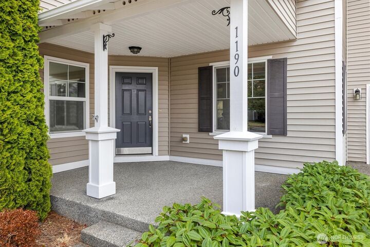 Property Photo:  1190  Swan Loop  WA 98327 