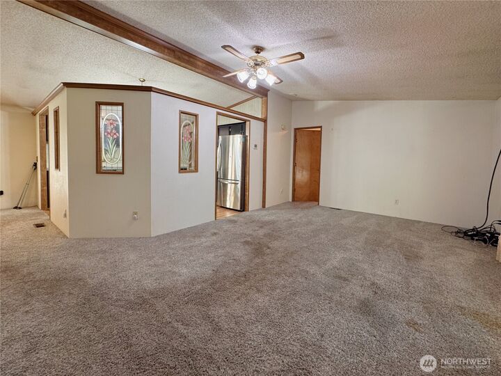 Property Photo:  21621  186th Street E  WA 98360 