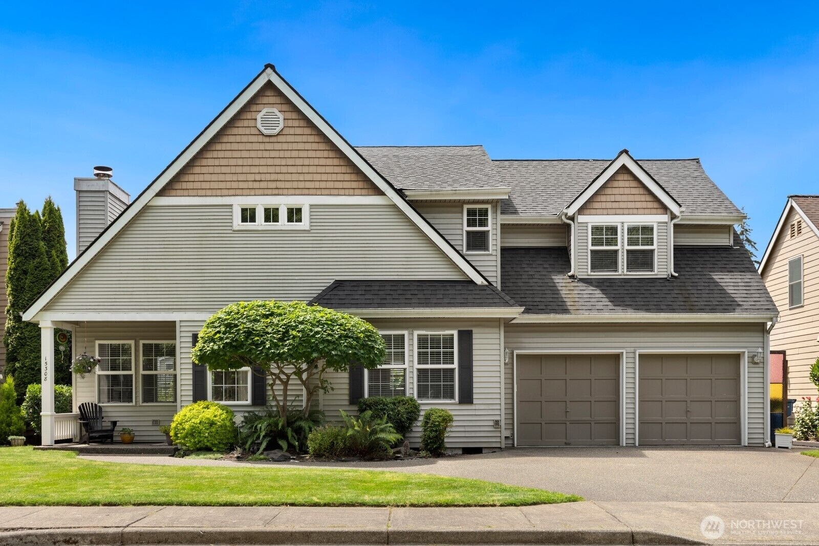 Property Photo: 15308 Esther Avenue SE WA 98272