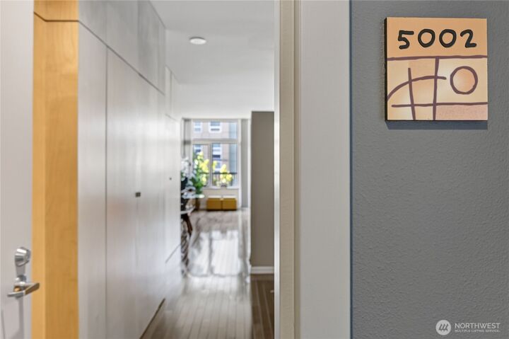 Property Photo: 2717 Western Avenue #5002 WA 98121