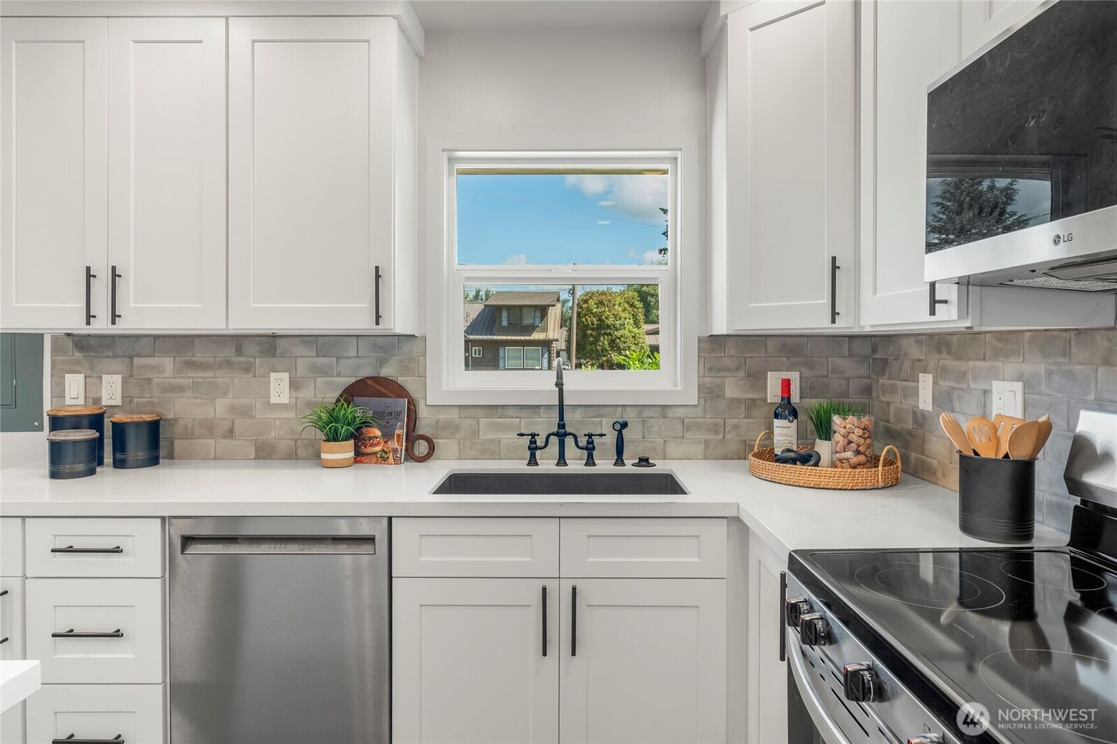 Property Photo: 541 High Street WA 98223