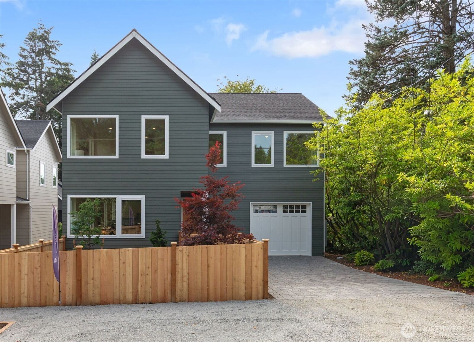 Property Photo: 11739 40th Avenue NE A WA 98125