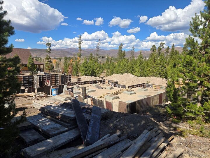 Property Photo:  99 County Road 4035  CO 80447 