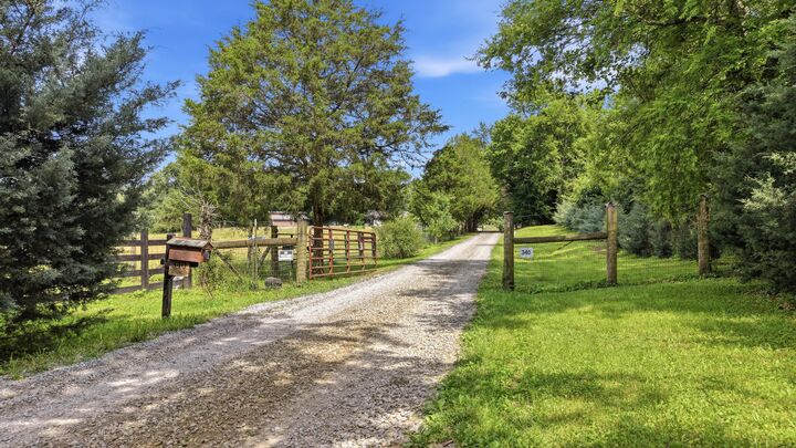 Property Photo:  340 Old Freewill Drive NW  TN 37311 