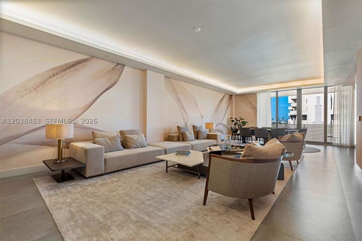 Property Photo:  515 Valencia Ave 802  FL 33134 