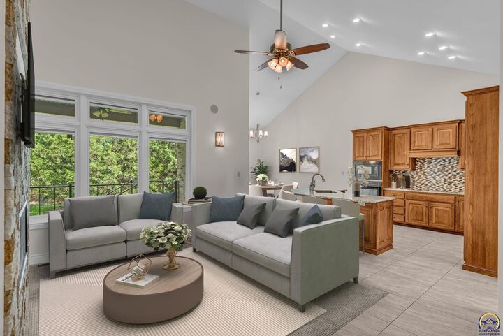 Property Photo:  4408 SE Oak Bend Dr  KS 66609 