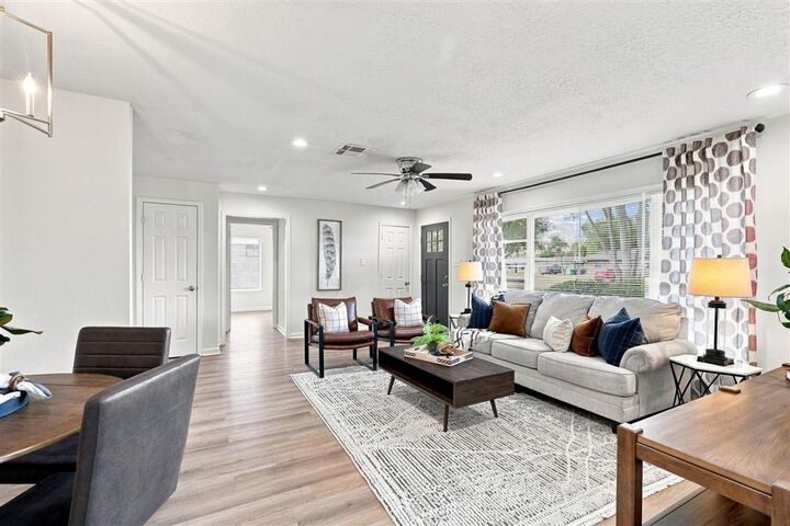 Property Photo: 325 Quelqueshue Street LA 70663