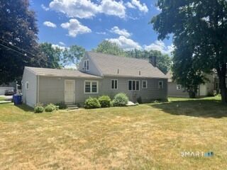 Property Photo:  35 Circle Drive  CT 06082 