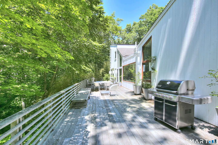 Property Photo: 112 Birch Hill Road CT 06883