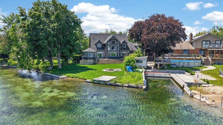 465 Mooney Crescent — photo 1