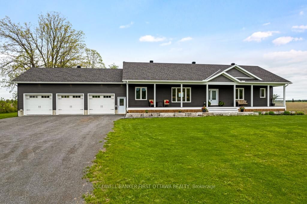Property Photo: 800 Waba Road ON K0A 2X0