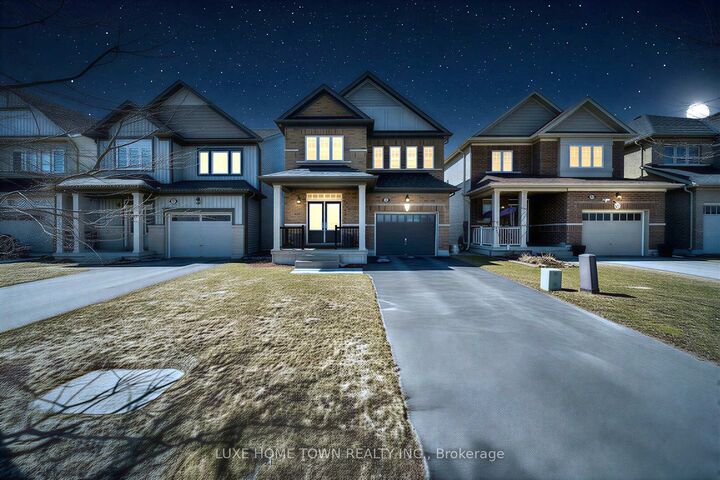 Property Photo: 19 Findlay Way ON N1M 0A4