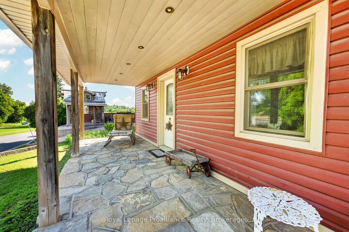 Property Photo: 7802 Piccadilly Road ON K0H 1T0