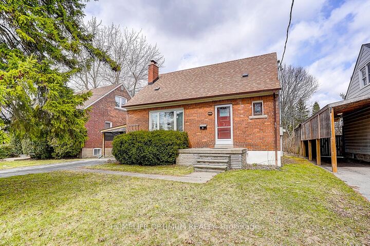 Property Photo: 16 Ayre Point Road ON M1M 1G5