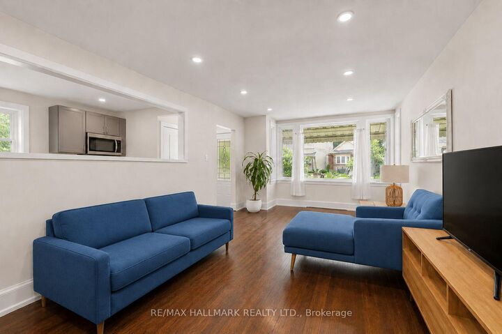 Property Photo: 8 Davies Crescent ON M4J 2X5
