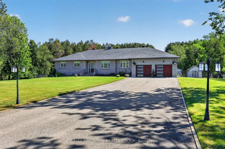 30 Kimberly Avenue — photo 1