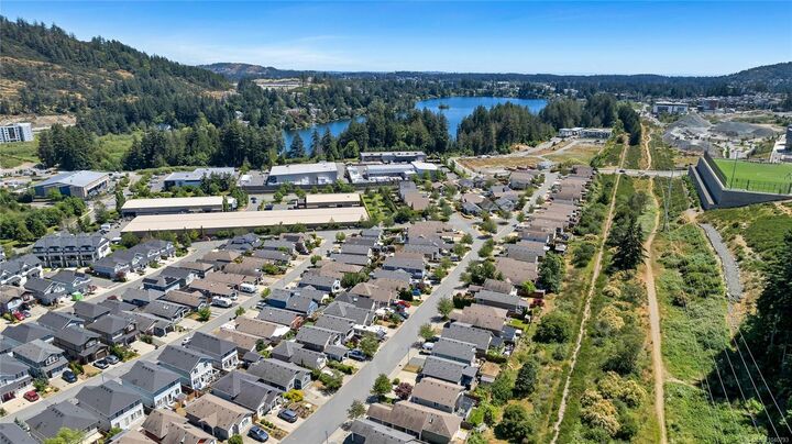 Property Photo: 3177 Kettle Creek Cres BC V9B 0K6