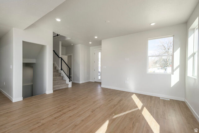 Property Photo: 227 W Waterstone Cir 6 UT 84107