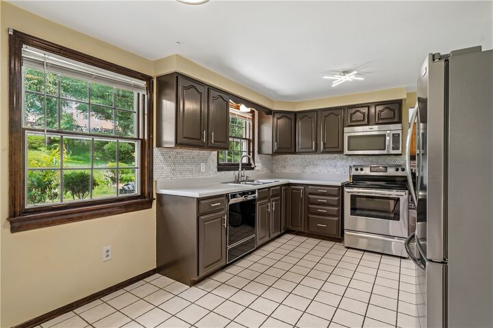 Property Photo:  6111 Great Dane Dr  PA 15102 