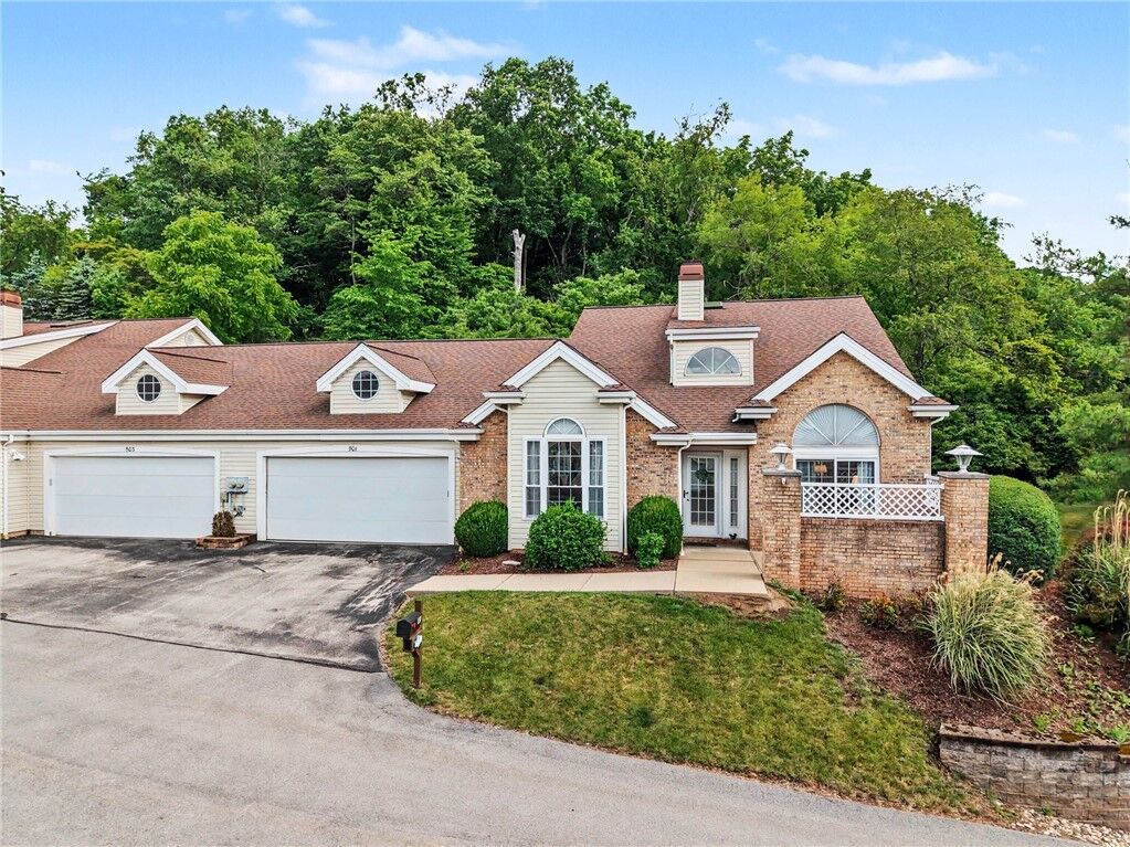 Property Photo:  501 Sheridan Lane  PA 15632 