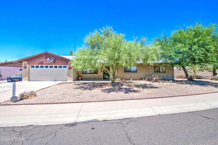 Property Photo:  1698 W 15th Lane  AZ 85120 