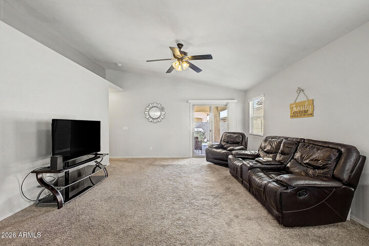 Property Photo:  900 W Broadway Avenue 42  AZ 85120 
