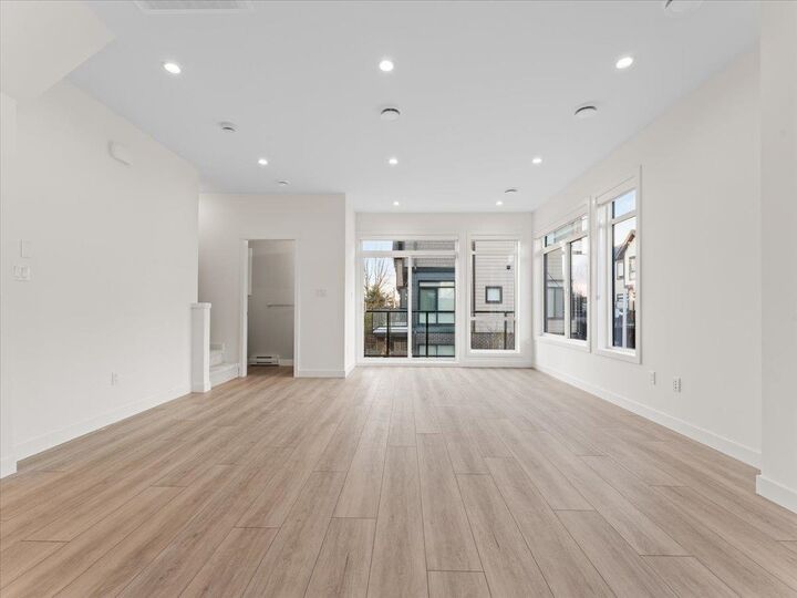 Property Photo: 4337 Boundary Road 34 BC V6V 0C4