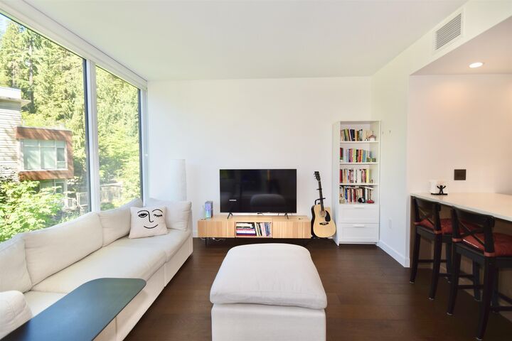 Property Photo: 5629 Birney Avenue 304 BC V6S 0L5
