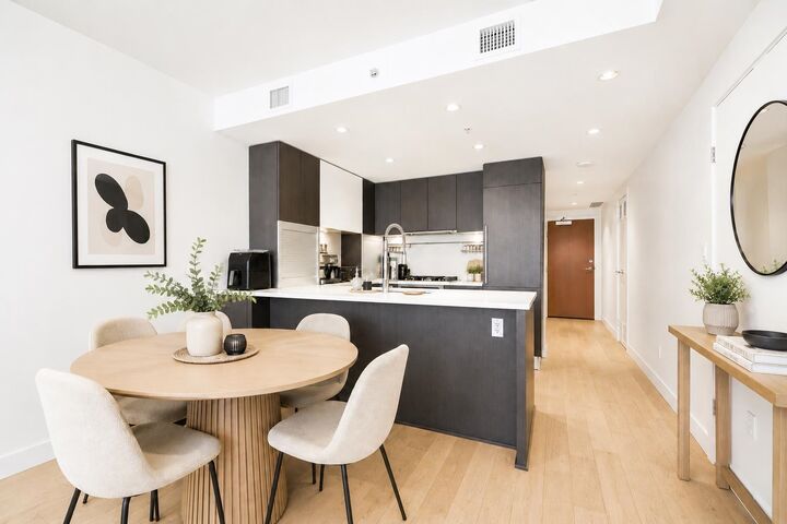 Property Photo:  288 W 1st Avenue 705  BC V6C 3L2 