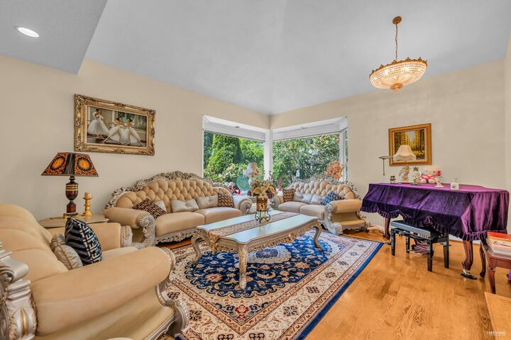 Property Photo: 1338 W 54th Avenue BC V6P 1N6
