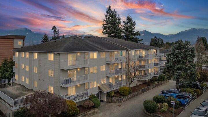 Property Photo: 8934 Mary Street 103 BC V2P 4J3