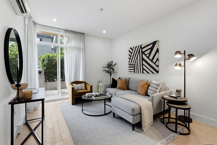 Property Photo: 637 Victoria Drive BC V5L 0C3