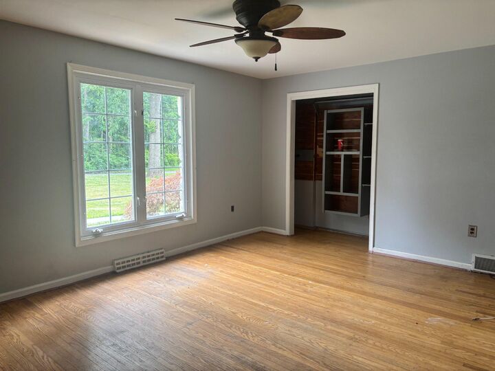 Property Photo:  4400 E Yates Road  PA 19020 