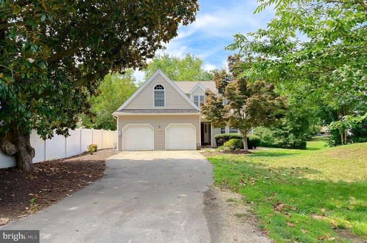 Property Photo:  40777 Center 40 Circle  MD 20650 