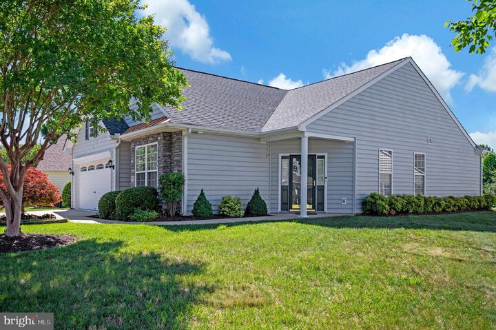 Property Photo: 6606 Twin Cedars Court VA 22407