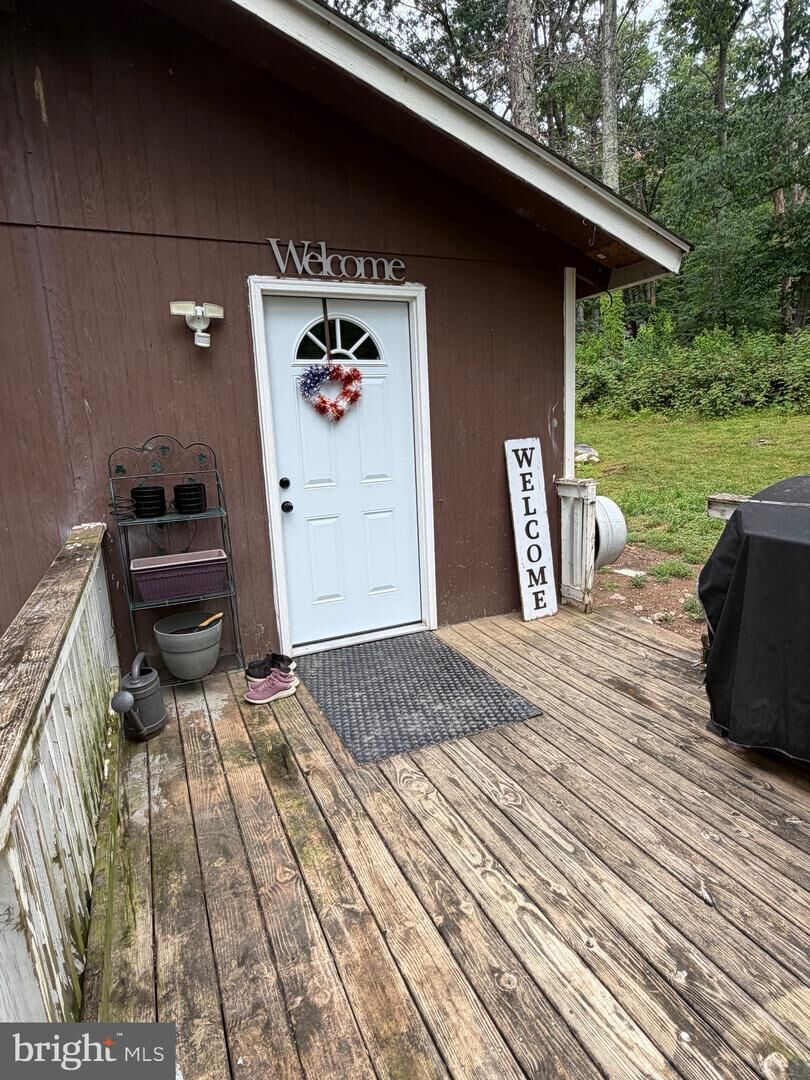 Property Photo: 616 Opossum Trail VA 22602