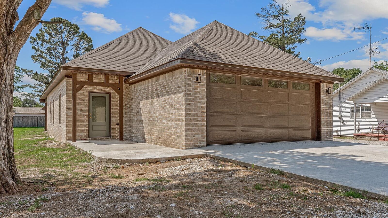 Property Photo:  303 Hogan  AR 72447 
