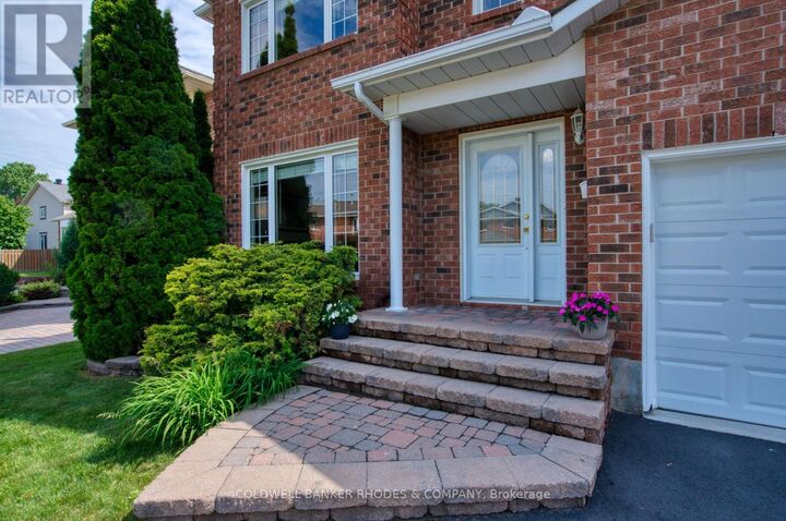 Property Photo: 1349 Gaultois Avenue ON K1C 6G5