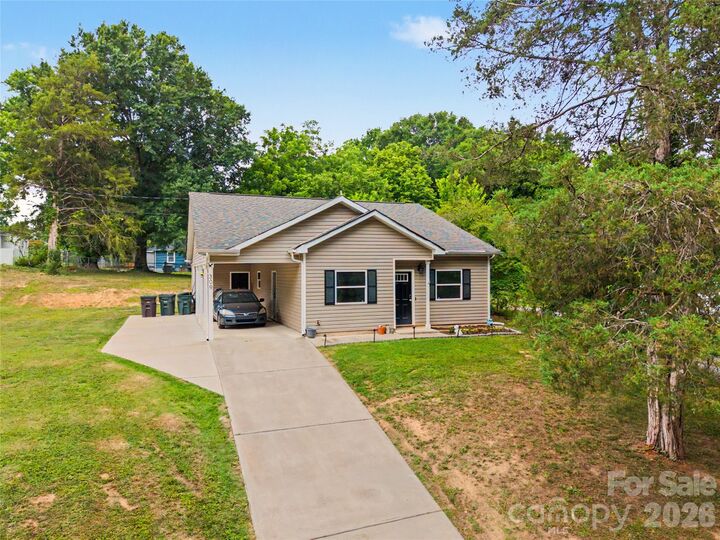 Property Photo: 309 James Street NC 28052