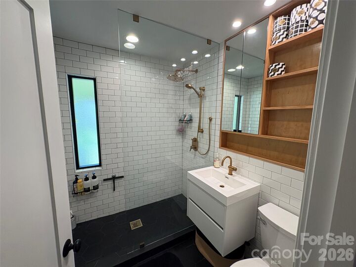 Property Photo:  2736 Palm Avenue  NC 28205 