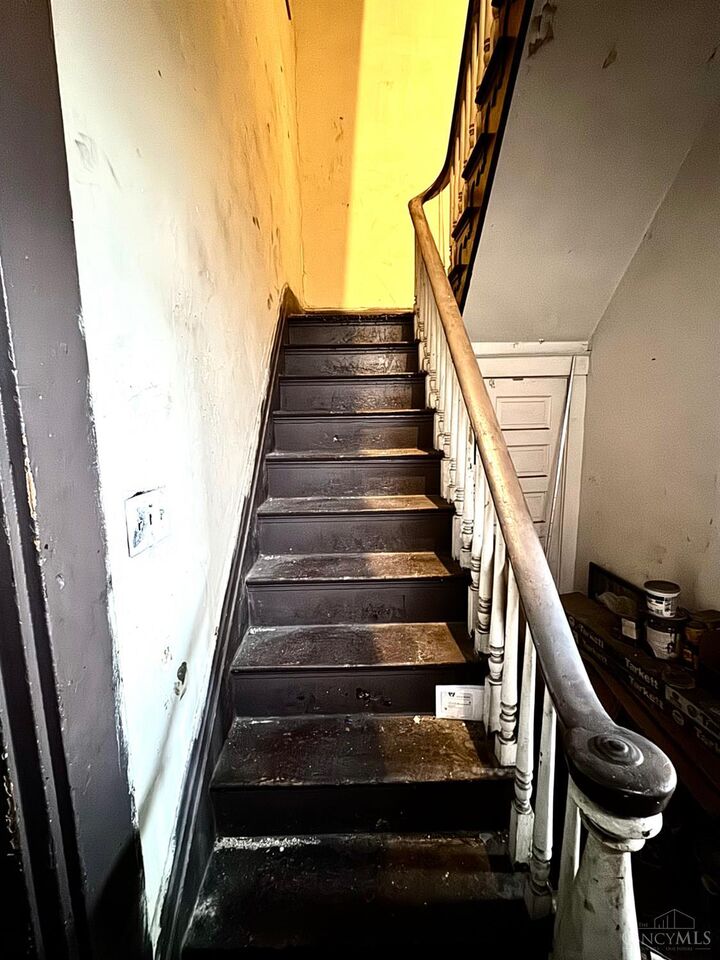 Property Photo:  923 Findlay Street  OH 45214 