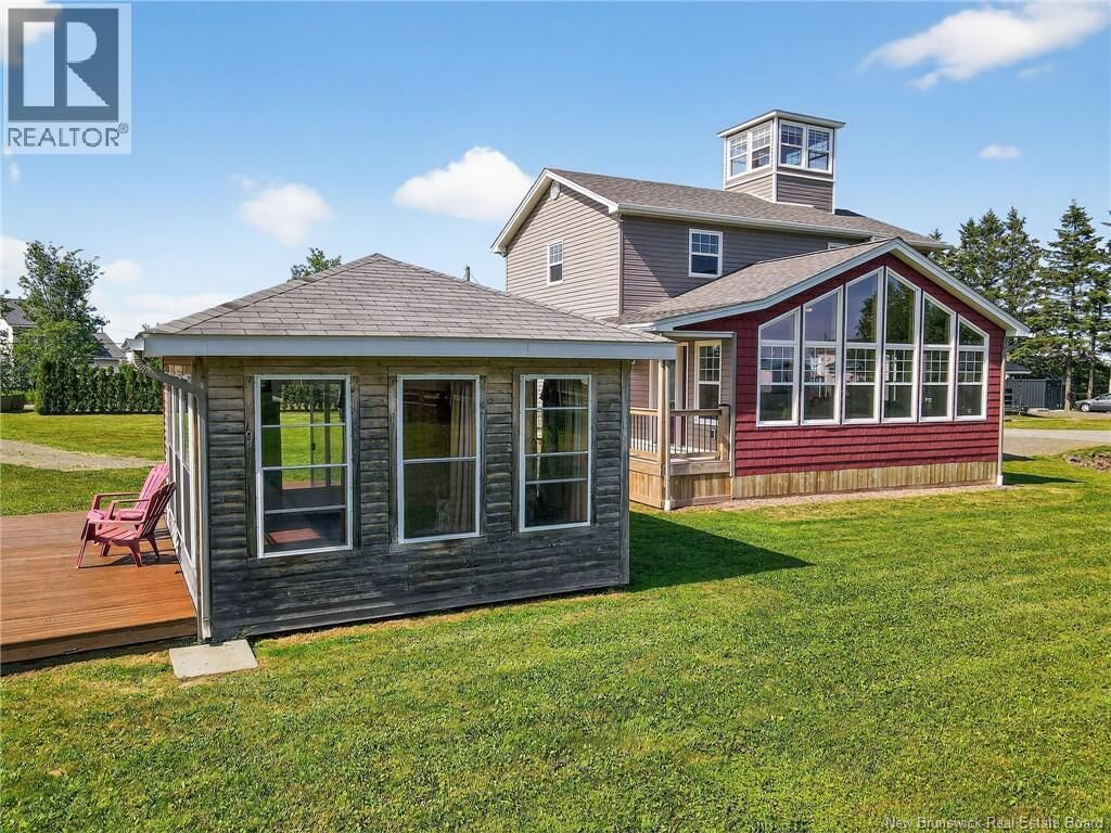 Property Photo:  58 Venice Avenue  NB E4R 5X4 