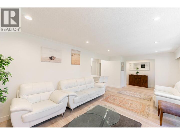 Property Photo:  5114 Westminster Avenue  BC V4K 2J2 