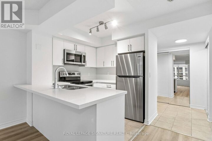 Property Photo:  4080 Living Arts Drive 2407  ON L5B 4N3 
