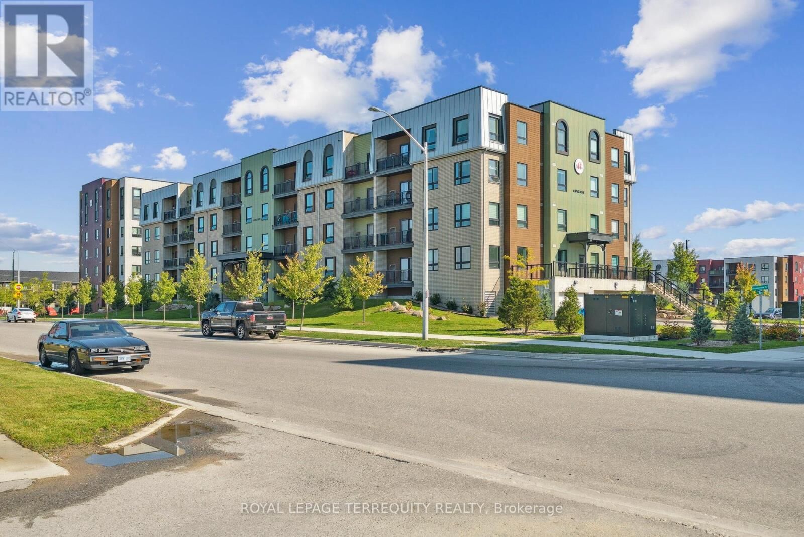 Property Photo: 6 Spice Way 102 ON L9J 0J9