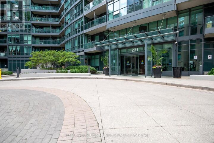Property Photo: 231 Fort York Boulevard 219 ON M5V 1B2