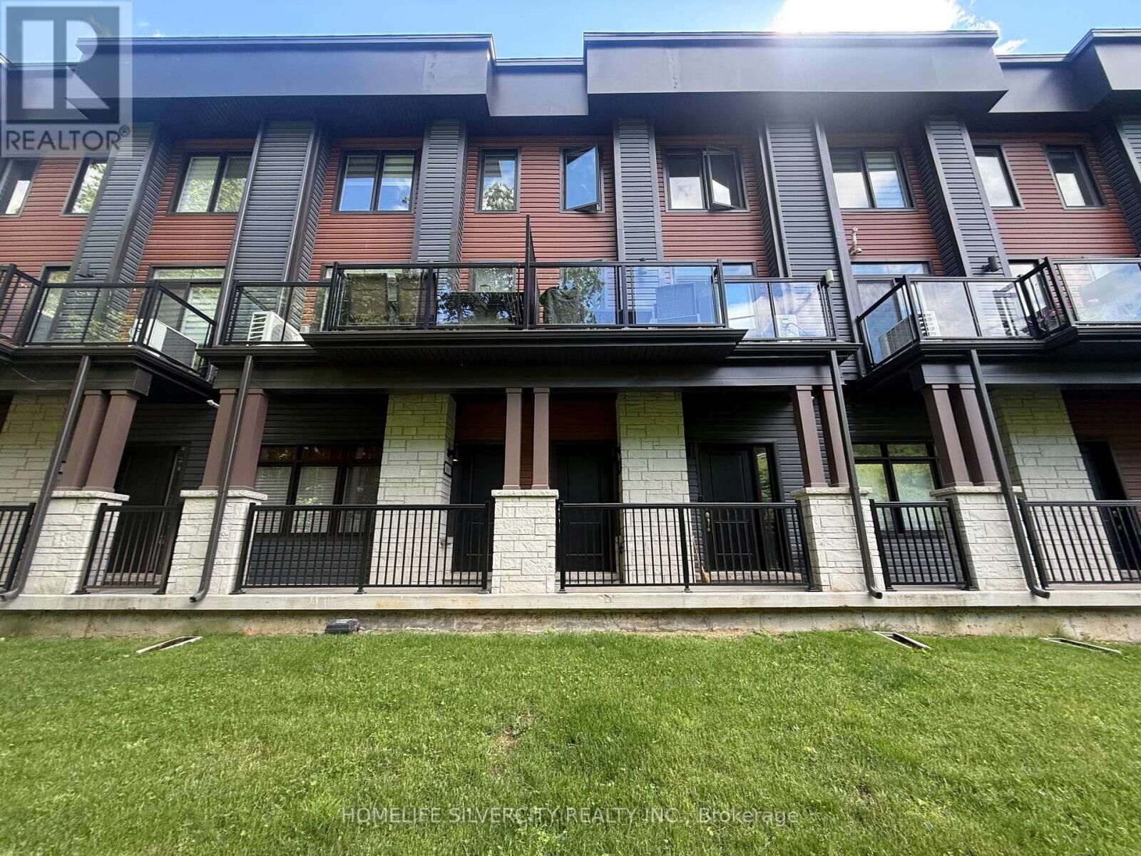 Property Photo: 2 Willow Street 61 ON N3L 0K7