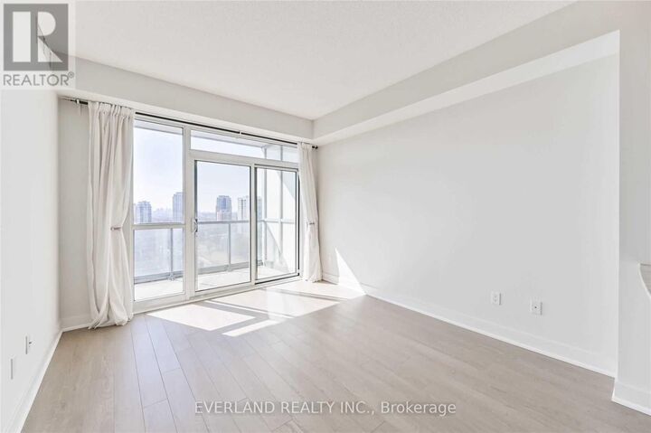 Property Photo:  88 Sheppard Avenue East 1803  ON M2N 0G9 